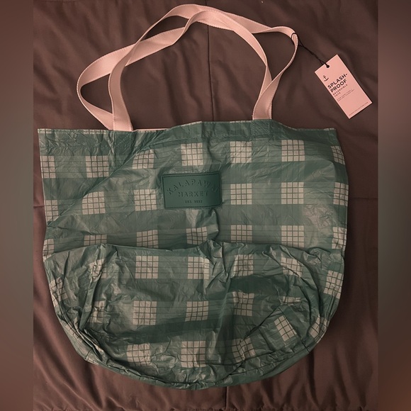 NWT Aloha Collection x Kalapawai Market tote - Picture 3 of 6